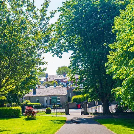 En-suite Triple Near Croke Park - 1 Guest house Dublin