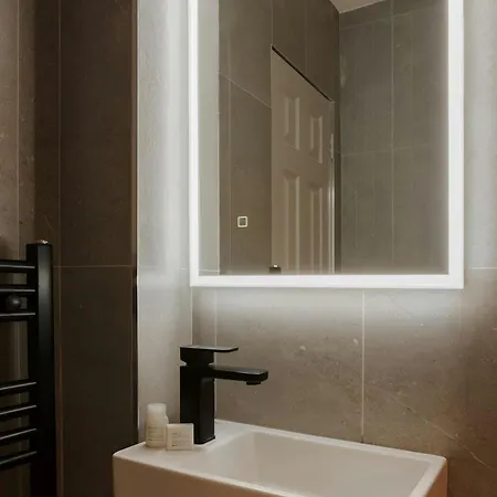 The Earl Leeson Street, Sonder By Marriott Bonvoy Hotel 4*