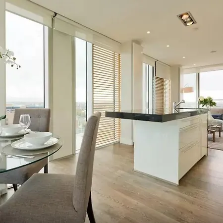 Luxury High-rise Dublino
