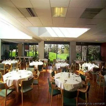 Imi Sandyford بيت ضيافة