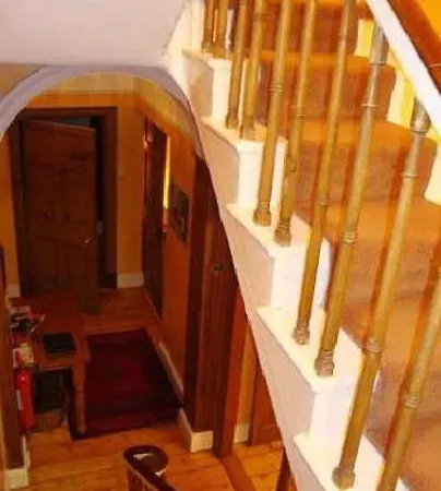 Huband House 2* Dublin