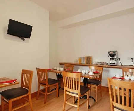 Guest house Abbington House 3*