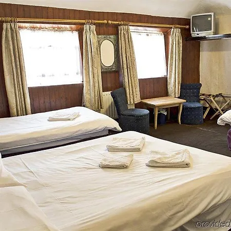 Bridge House Tullamore
