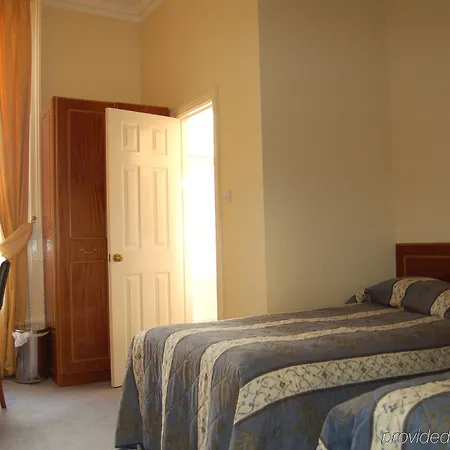 Apartment Latchfords Self Catering *