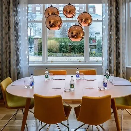 Merrion Hall Hotel 4*