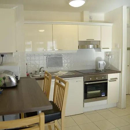 Apartment Abbey Court *