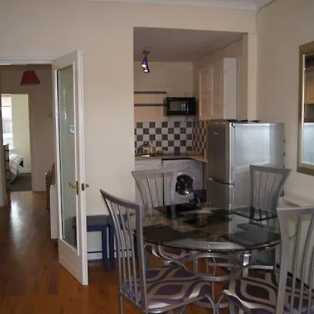 Apartment Waterside Grand Canal Dublin