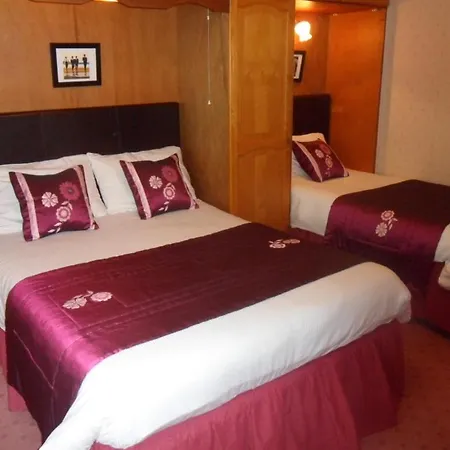 Bed & Breakfast Andorra 4*