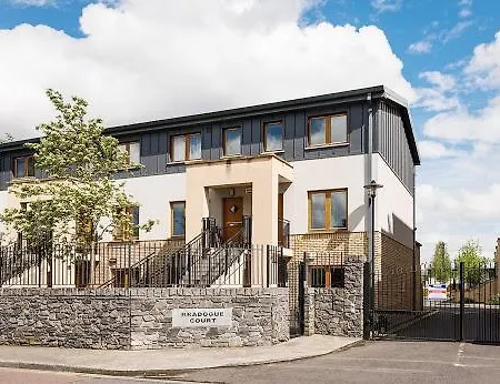Apartment Bradogue Court Dublin