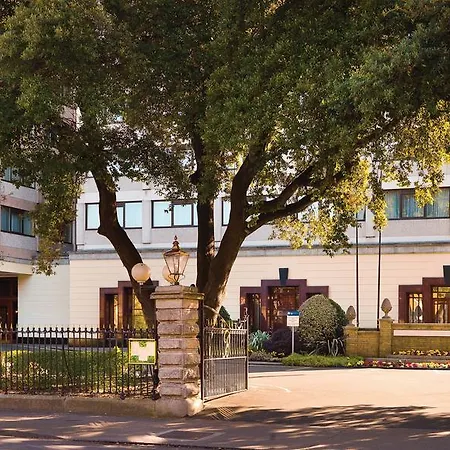 Hotel Clyde Court