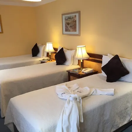 Pensión Aberdeen 4*