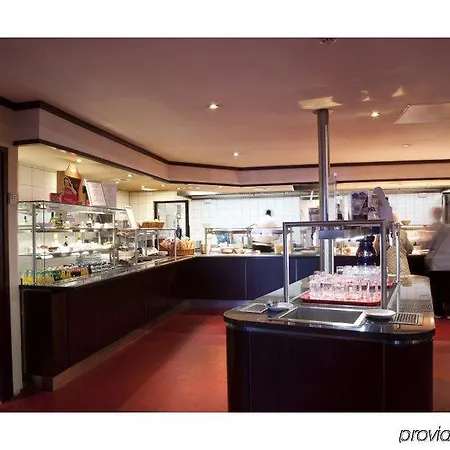 Maldron Hotel, Newlands Cross Hotel 4*