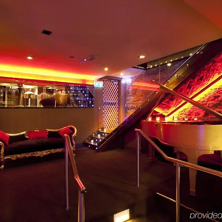 Harcourt 3* Dublin