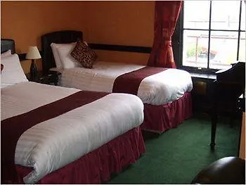 Russell Court Hotel