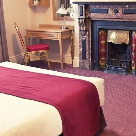 Phoenix Park Hotel