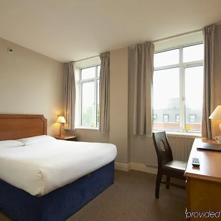 Travelodge City Rathmines 3*