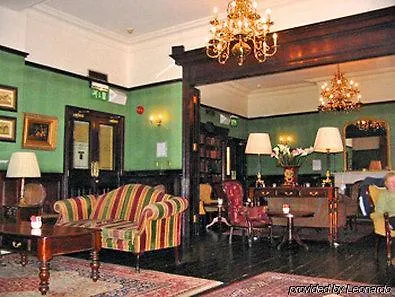 Central Hotel 3*