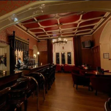 Clontarf Castle