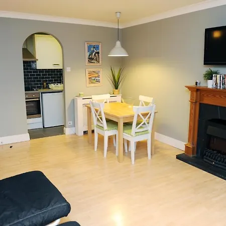 Half-penny Bridge Apartment Dublin