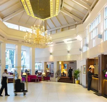 Hotel Clyde Court