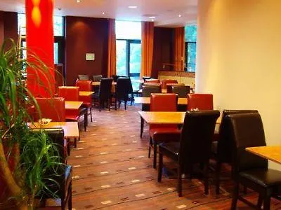 Express Dublin-airport By Ihg Hotel 3*