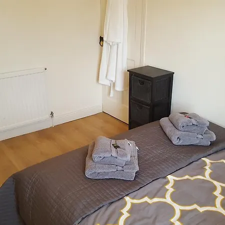 Moy Elta Road - Homestay Homestay Dublin