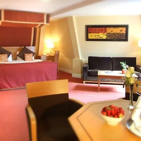 Talbot Stillorgan 4* דבלין