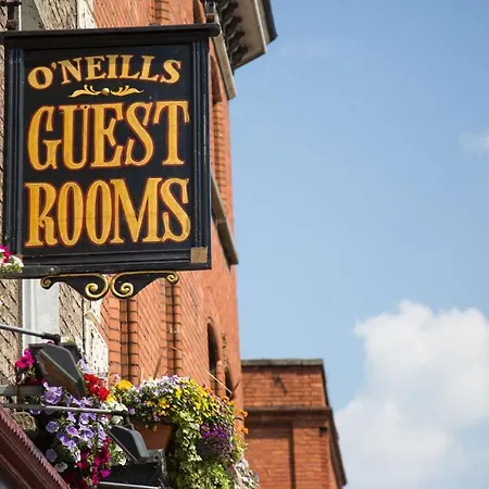 Pensión O'neills Victorian Pub & Townhouse 3*