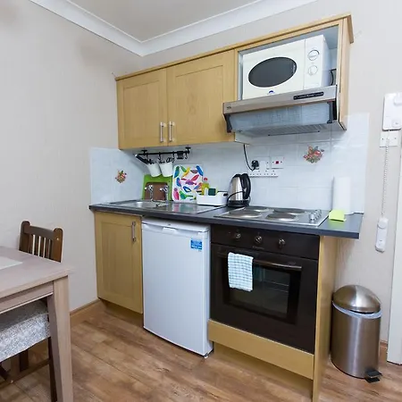 East Park Apartment *