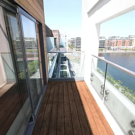Magnificent Penthouse With Waterside Views