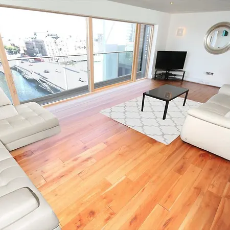 Magnificent Penthouse With Waterside Views Dublin