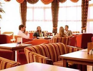 Hotel Clondalkin Towers 3*