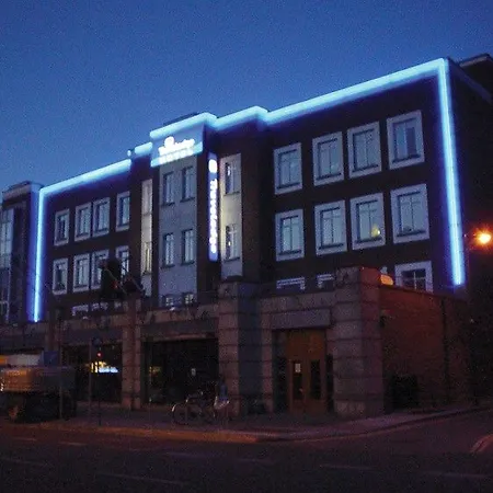 Travelodge City Rathmines Hotel 3*