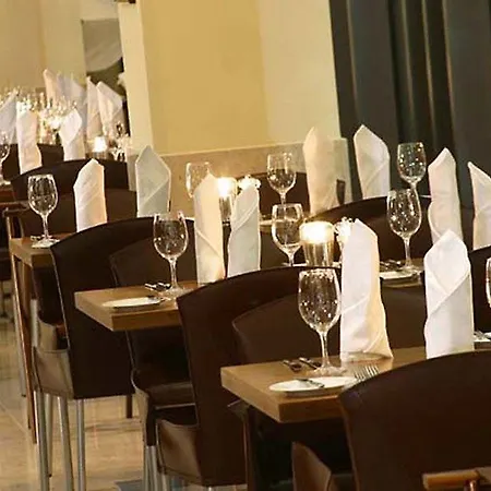 Clayton Ballsbridge 4*