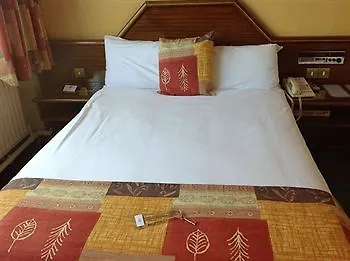 Hotel West County 3*