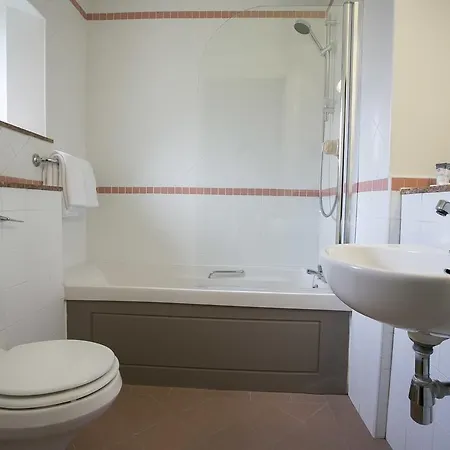 Merrion Road - Ballsbridge Townhouse Guest house 3*
