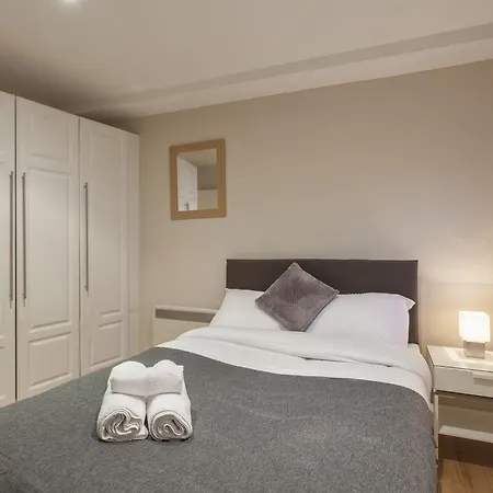 Budget Apartments By Premier City