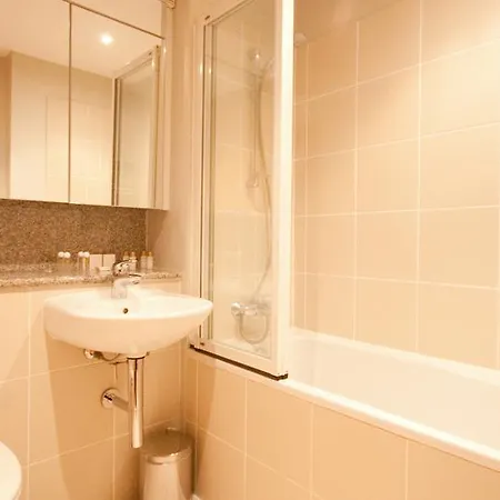 City Ifsc Aparthotel *