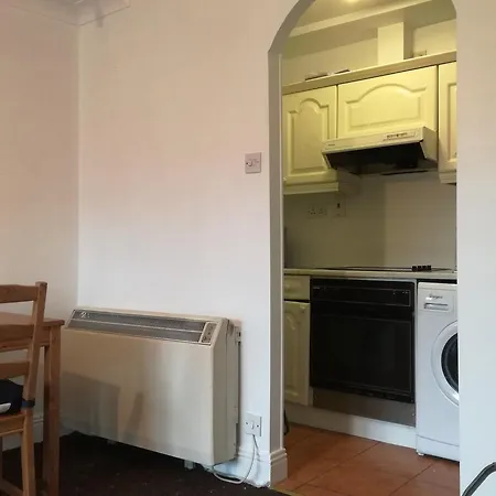 Saint Paul's Apartment *