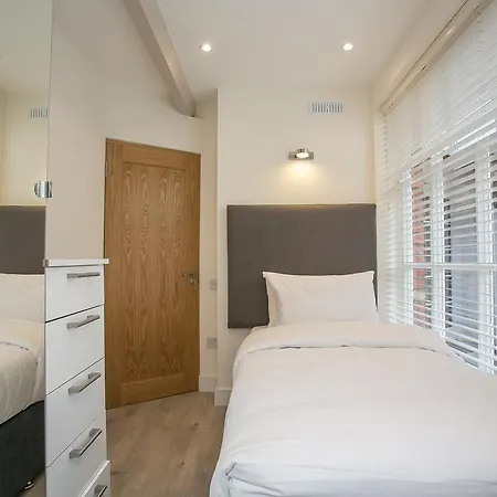Ballsbridge Apartament