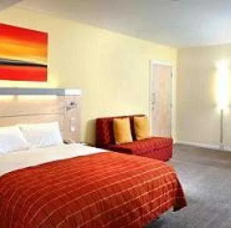 Hotel Express Dublin-airport By Ihg 3*