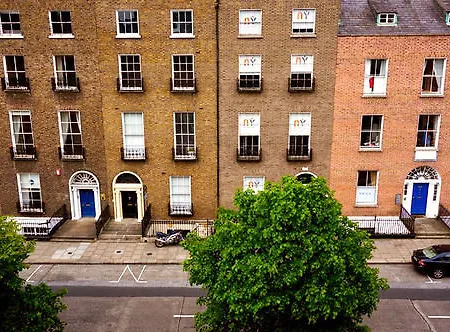 Baggot Court Townhouse