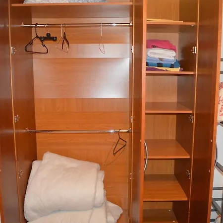 Perfect Airport Apartments
