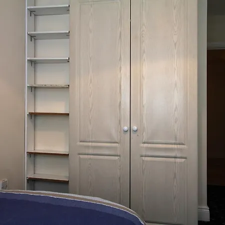 Harcourt Central Self Catering Apartment