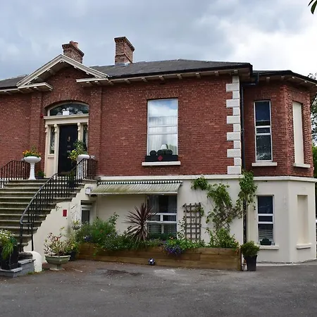 Zion Hall Guest house *