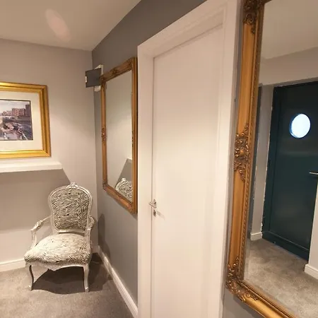 Apartment The Key Collection Temple Bar Dublin