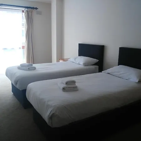Apartment Castleforbes Holiday *