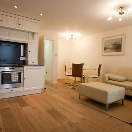 Apartment The Key Collection Temple Bar