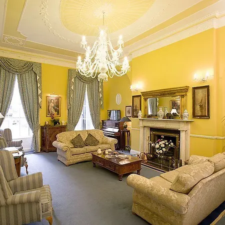 Harrington Hall 4*