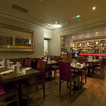 Hotel Harcourt